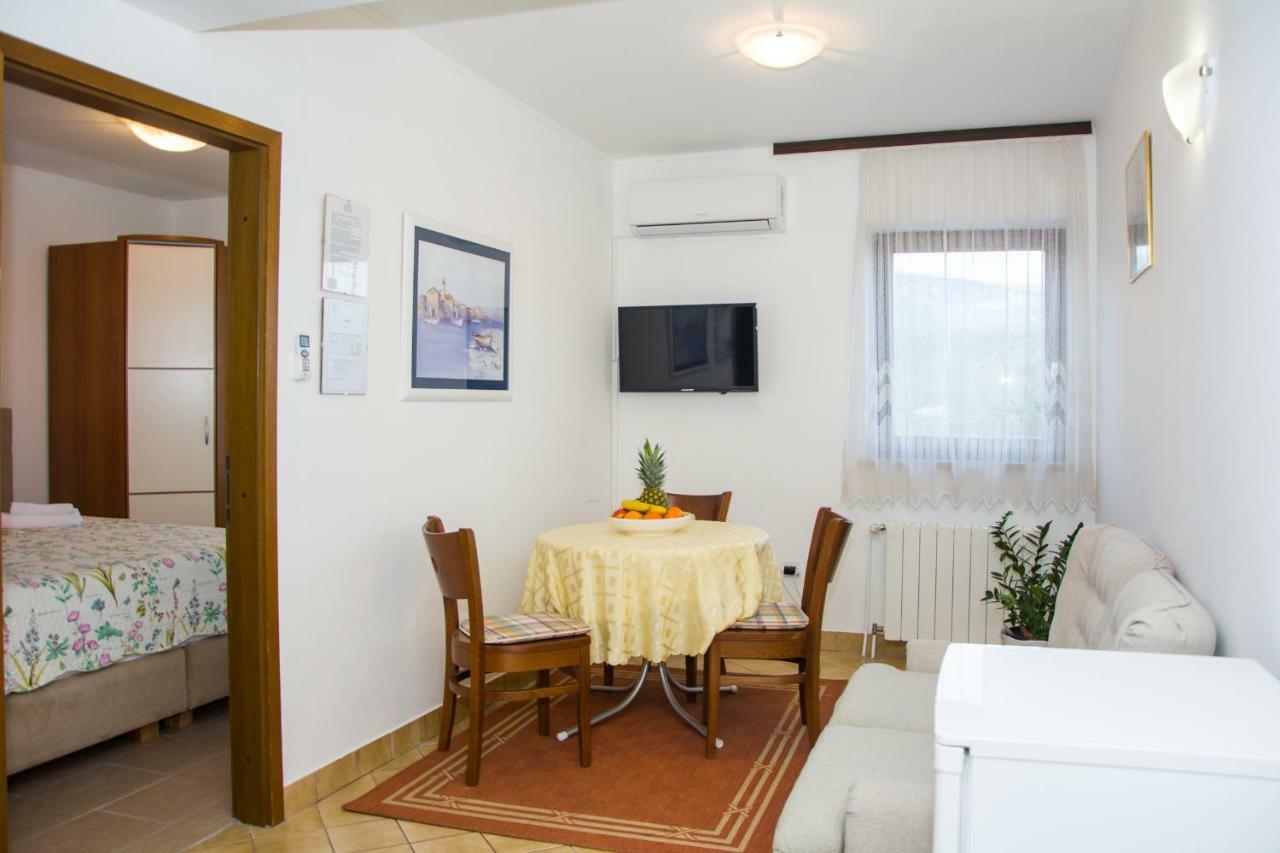 Bella Vista Apartments Crikvenica Exterior foto